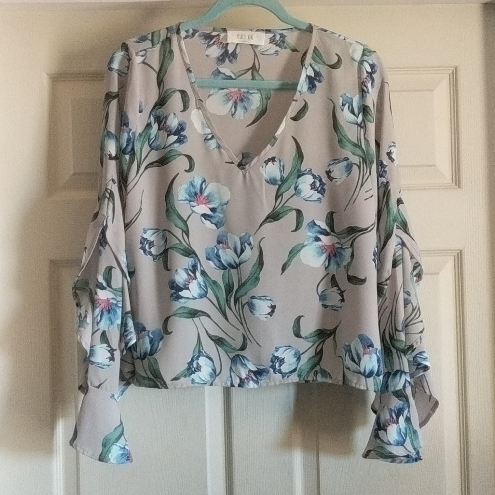 Peach Love California V-neck Blouse